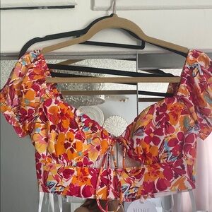 More to Come Floral Multicolor Women's crop top